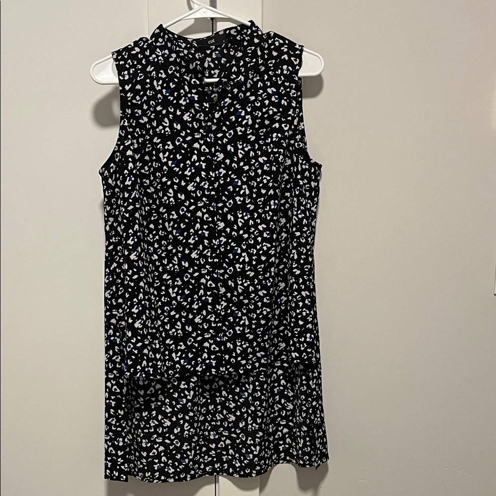 Cue Black and White Floral Shirt Top with buttons